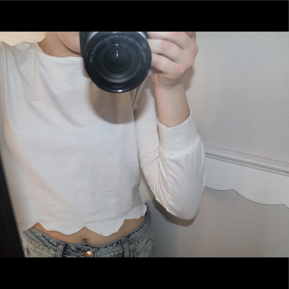 White long sleeve scallop shirt